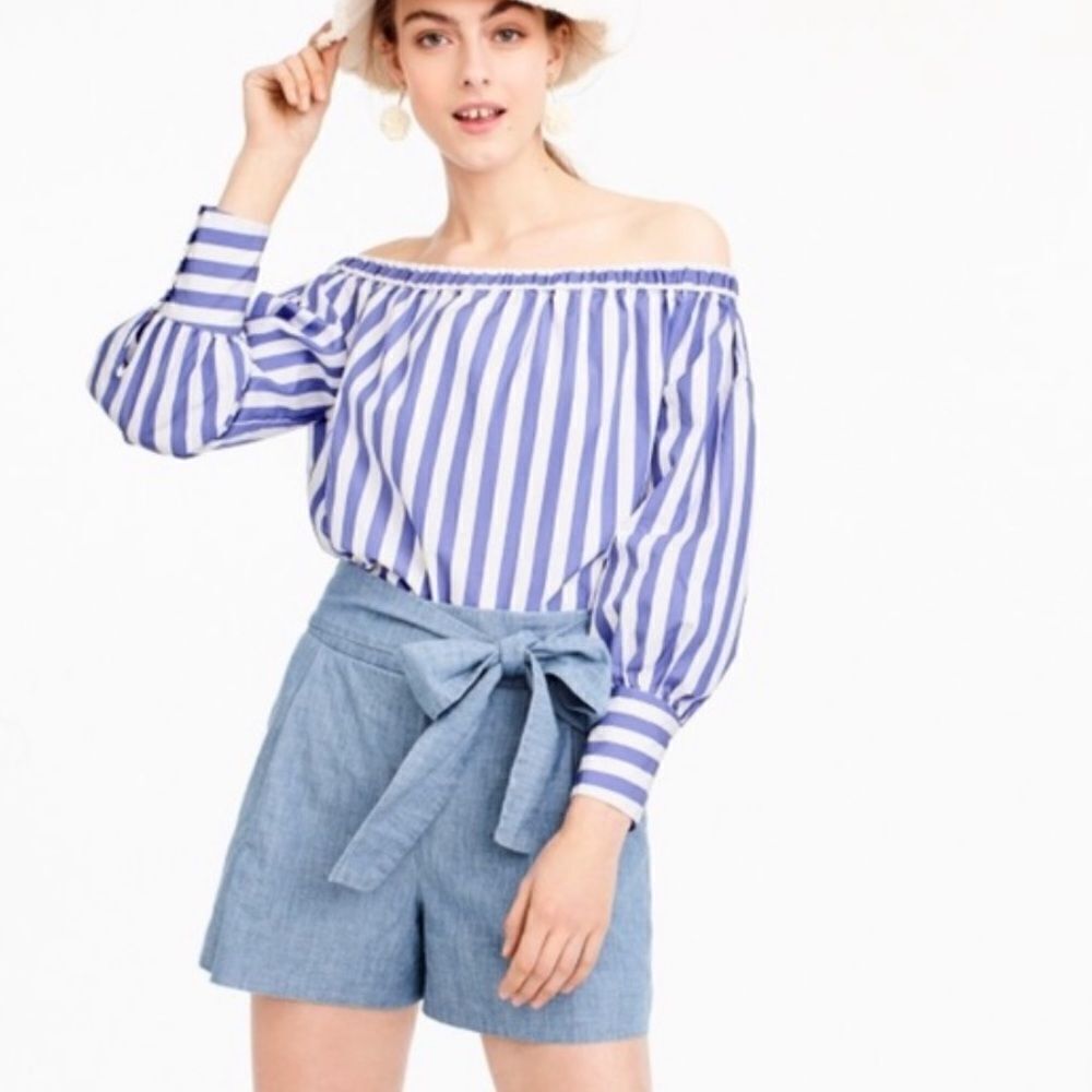 ✨ HP✨Tie-waist short in chambray✨